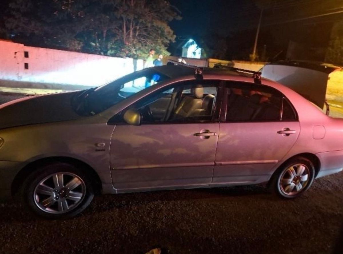 Roubo de celular termina com perseguição e três detidos em Rio do Sul