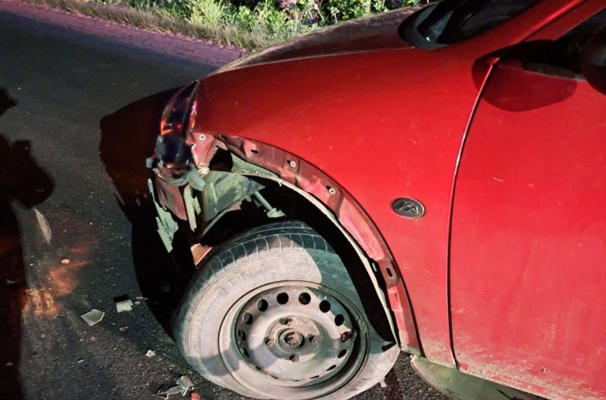 Acidente deixa carro sobre a pista na SC-114 em Itaiópolis
