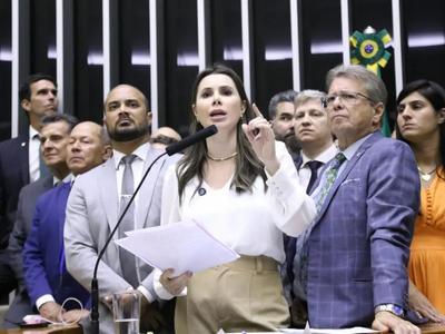 Carol de Toni (PL-SC) cobra explicações da Previdência sobre fraudes no INSS