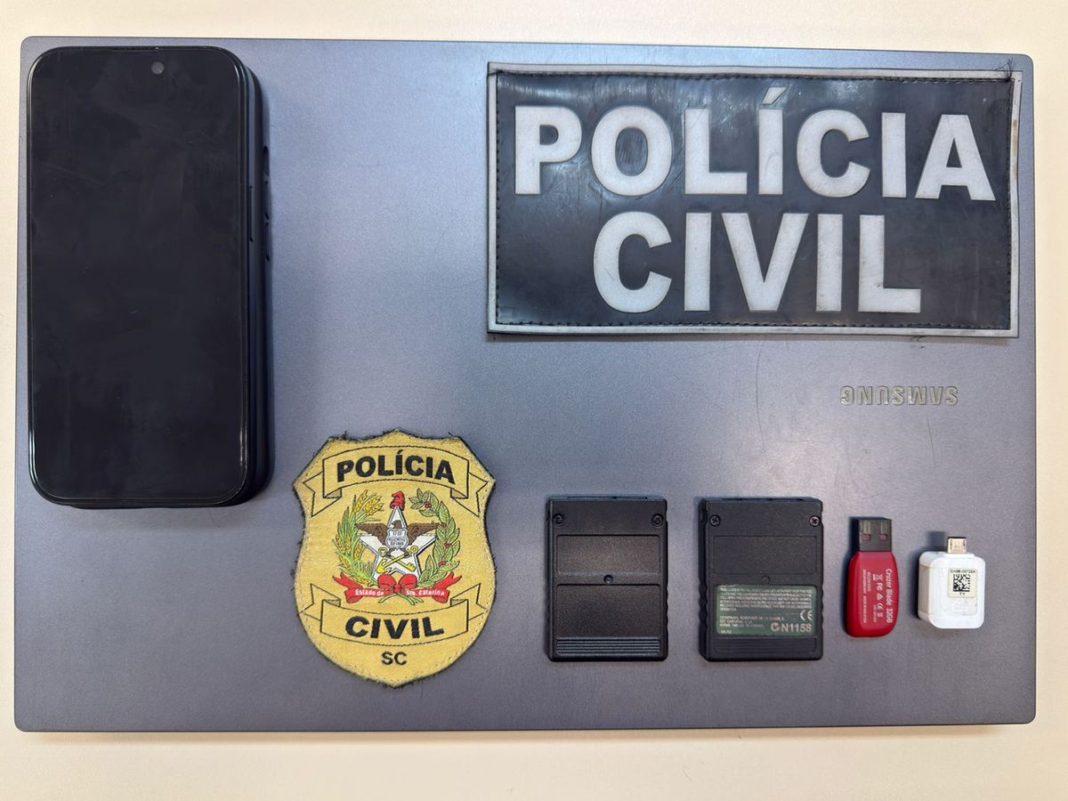 Polícia Civil deflagra operação que mira crimes cibernéticos relacionados à automutilação e cenas de sexo explícito envolvendo crianças e adolescentes