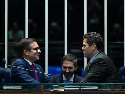 Presidente do Senado defende aprovação do aumento de vagas de deputado federal e garante votação