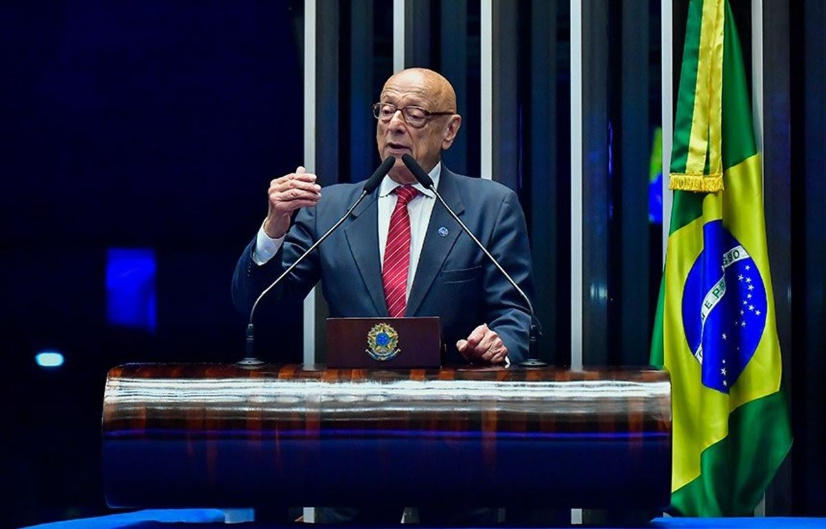 Esperidião Amin cobra explicações sobre acolhimento a ex-primeira-dama do Peru