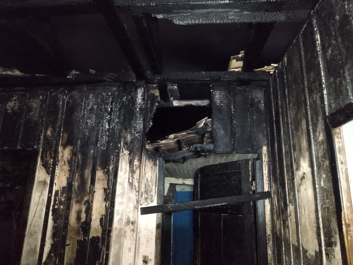 Incêndio atinge residência no bairro Budag, em Rio do Sul