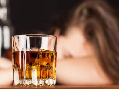 Fábrica de SC é suspeita de produzir bebidas adulteradas com metanol