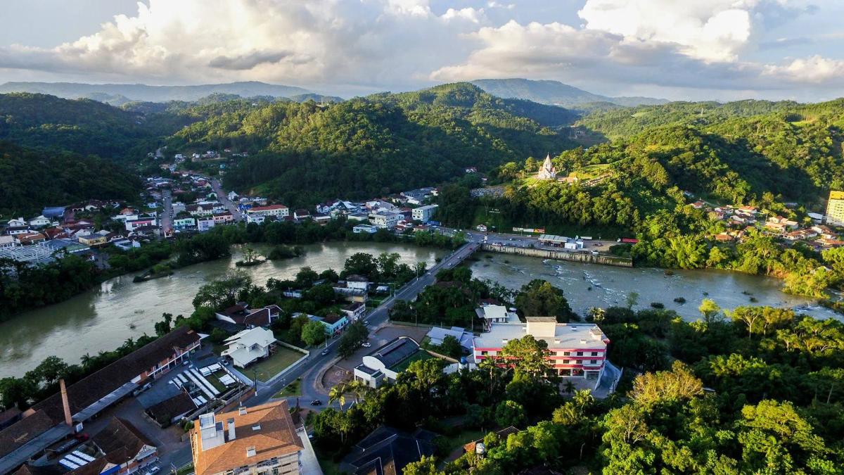 Moradores de Ibirama tem saque FGTS liberado após temporal de granizo