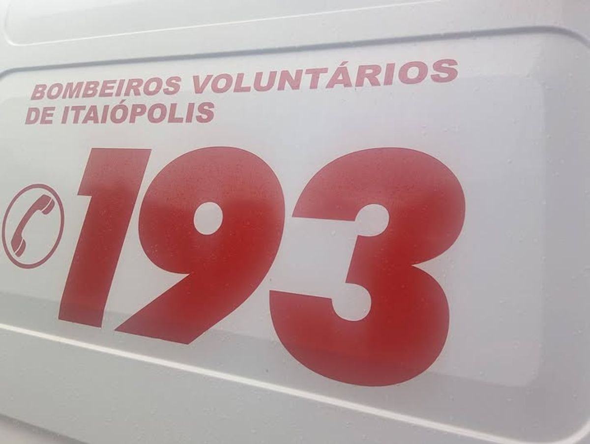 Jovem é esfaqueado no interior de Itaiópolis e sofre parada cardiorrespiratória após dar entrada no hospital