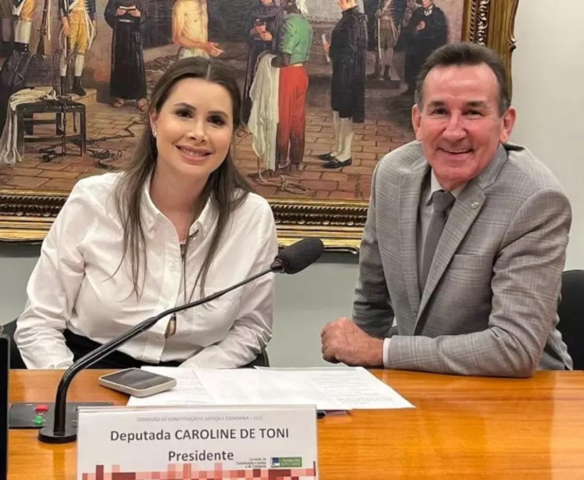 Republicanos de Santa Catarina declara apoio à candidatura de Carol de Toni ao Senado