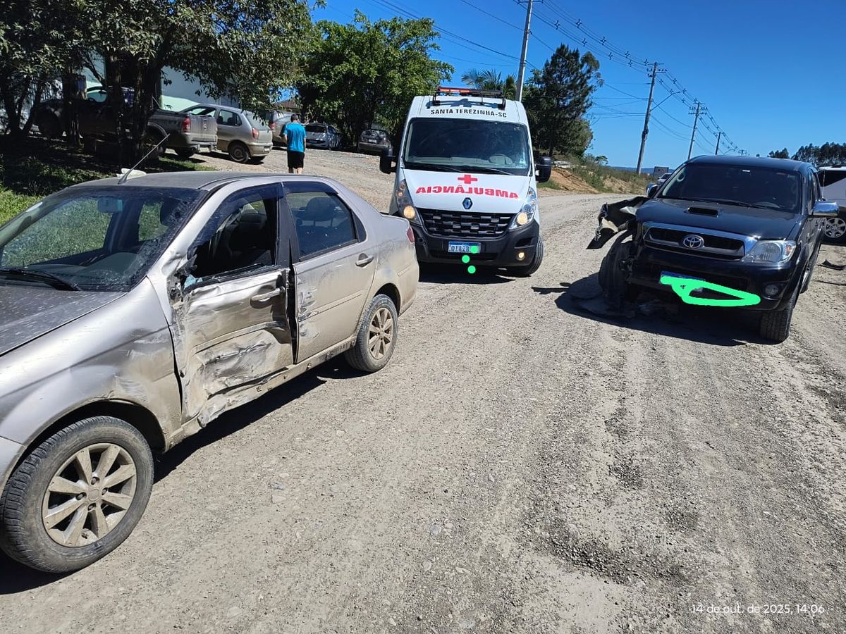 Acidente é registrado no interior de Santa Terezinha