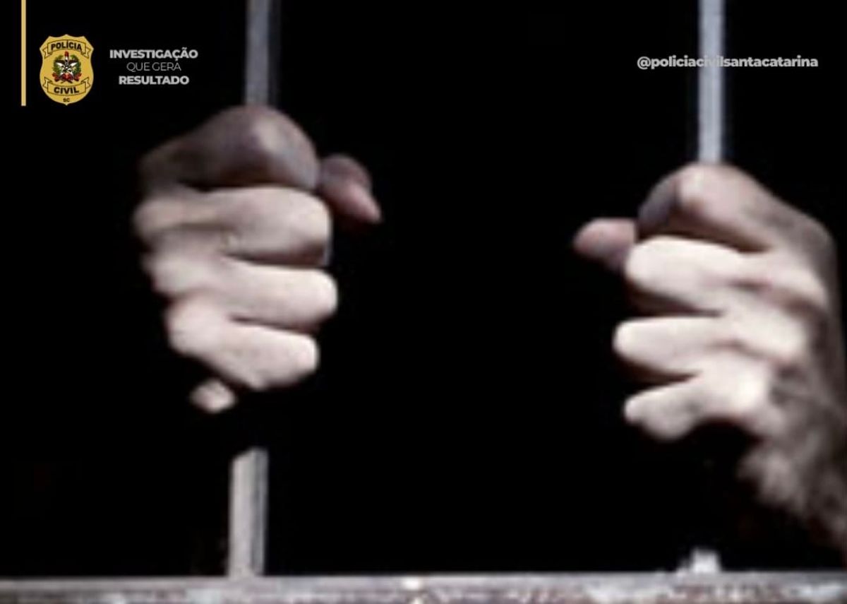 Polícia Civil de Ituporanga cumpre três mandados de prisão por pensão alimentícia