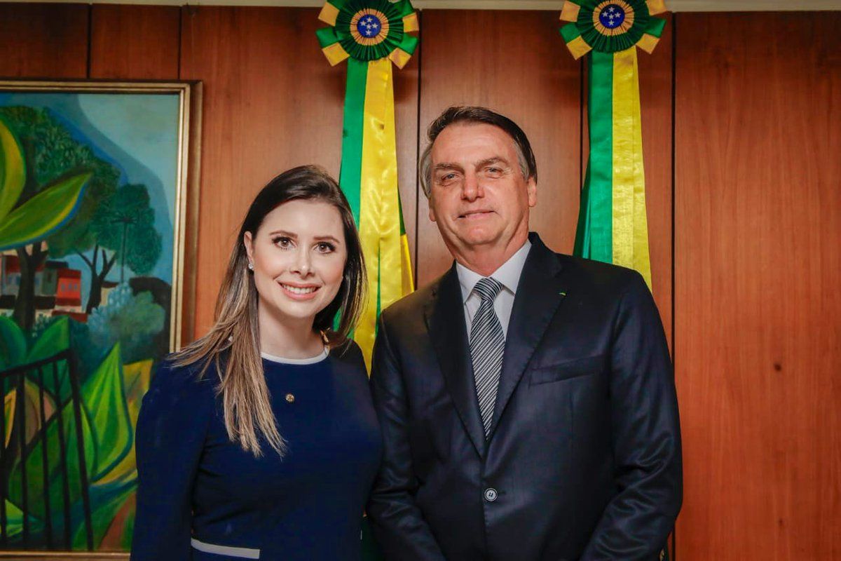 Bolsonaro apoiará Carol de Toni ao Senado