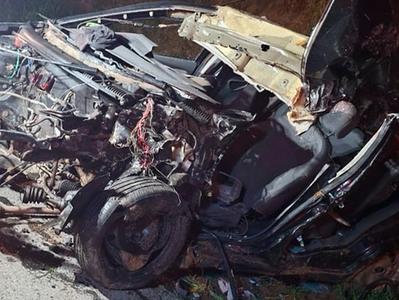 Grave colisão frontal deixa dois mortos na BR-282