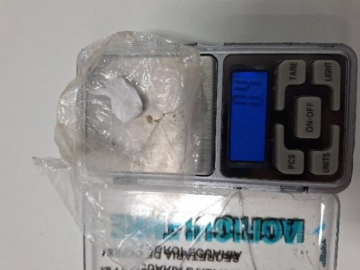 Mulher é presa por tráfico de drogas em Rio do Sul