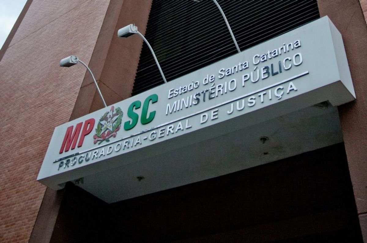 Pela segunda vez, Prefeito e Vice têm diplomas cassados por abuso de poder econômico e compra de votos