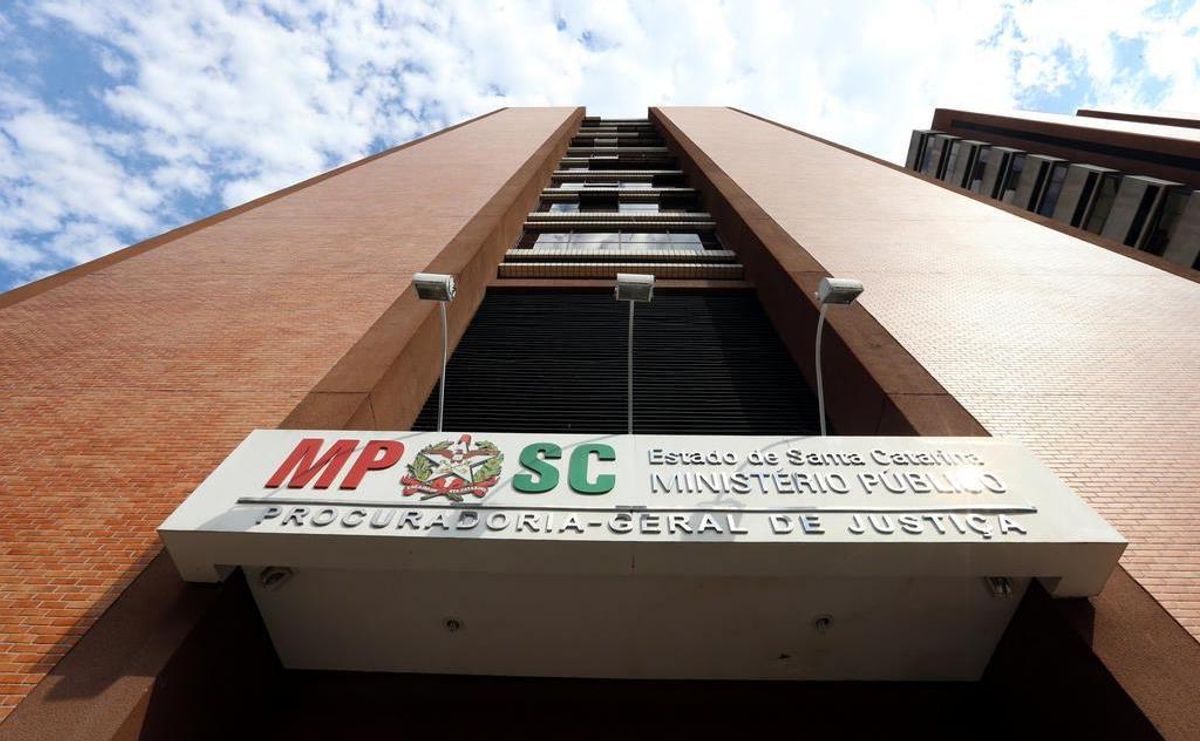 Ex-vereador que recebeu duas diárias para as mesmas viagens é condenado por improbidade administrativa