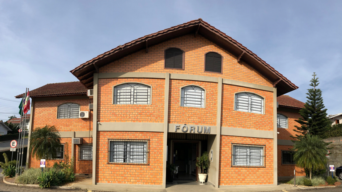 Homem será julgado por tentativa de homicídio, ocorrida em Pouso Redondo