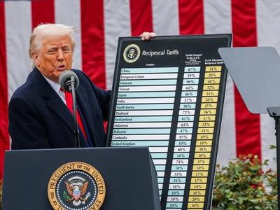 Trump eleva taxação da China para 125% e reduz de 75 países para 10%