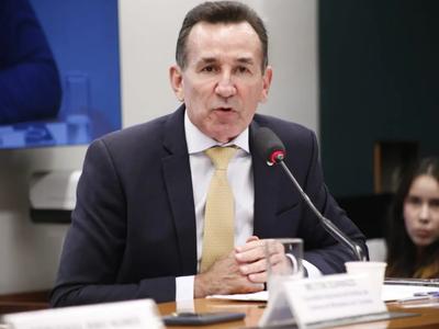 Jorge Goetten diz que “não é hora de tirar proveito político” ao criticar tarifa de Trump e cobrar união do Brasil