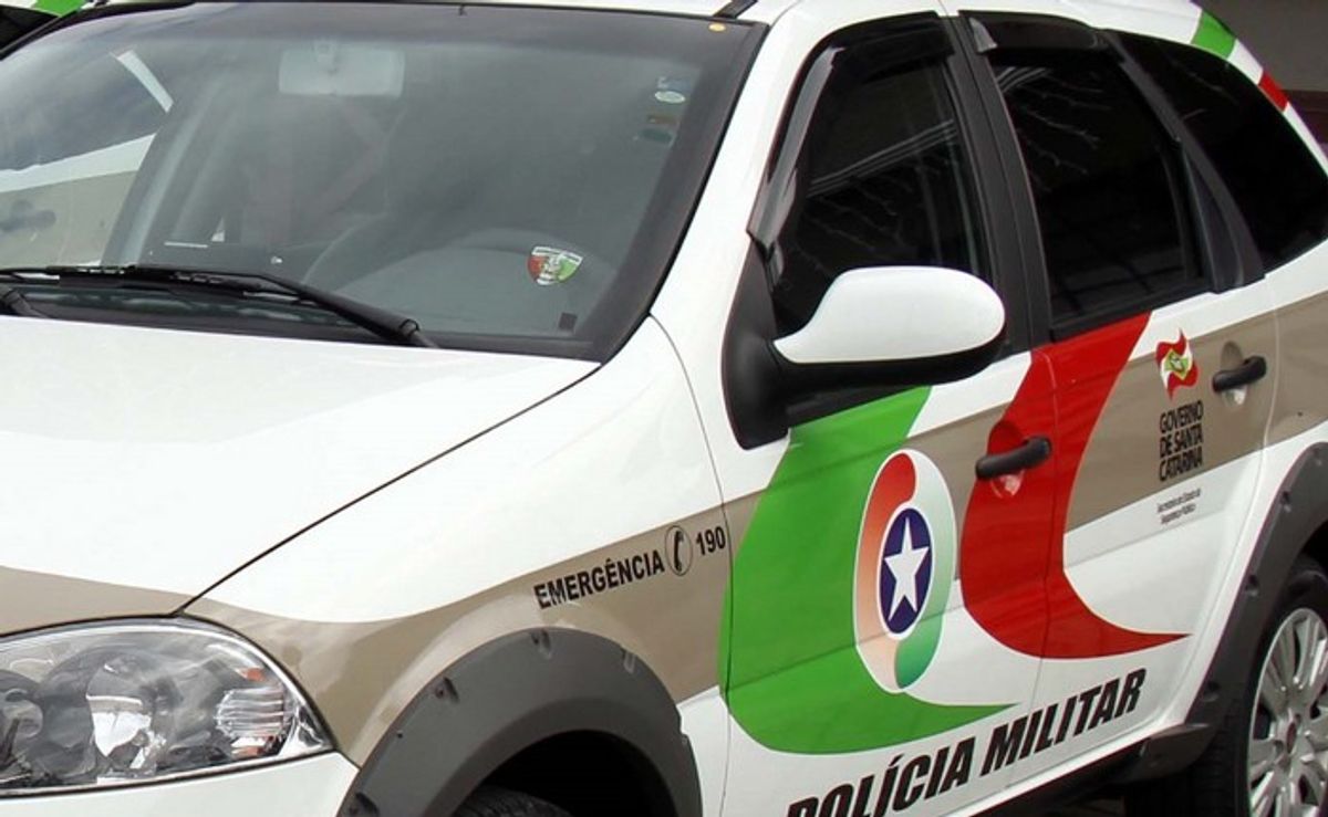 Polícia Militar recupera veículo furtado em Pouso Redondo