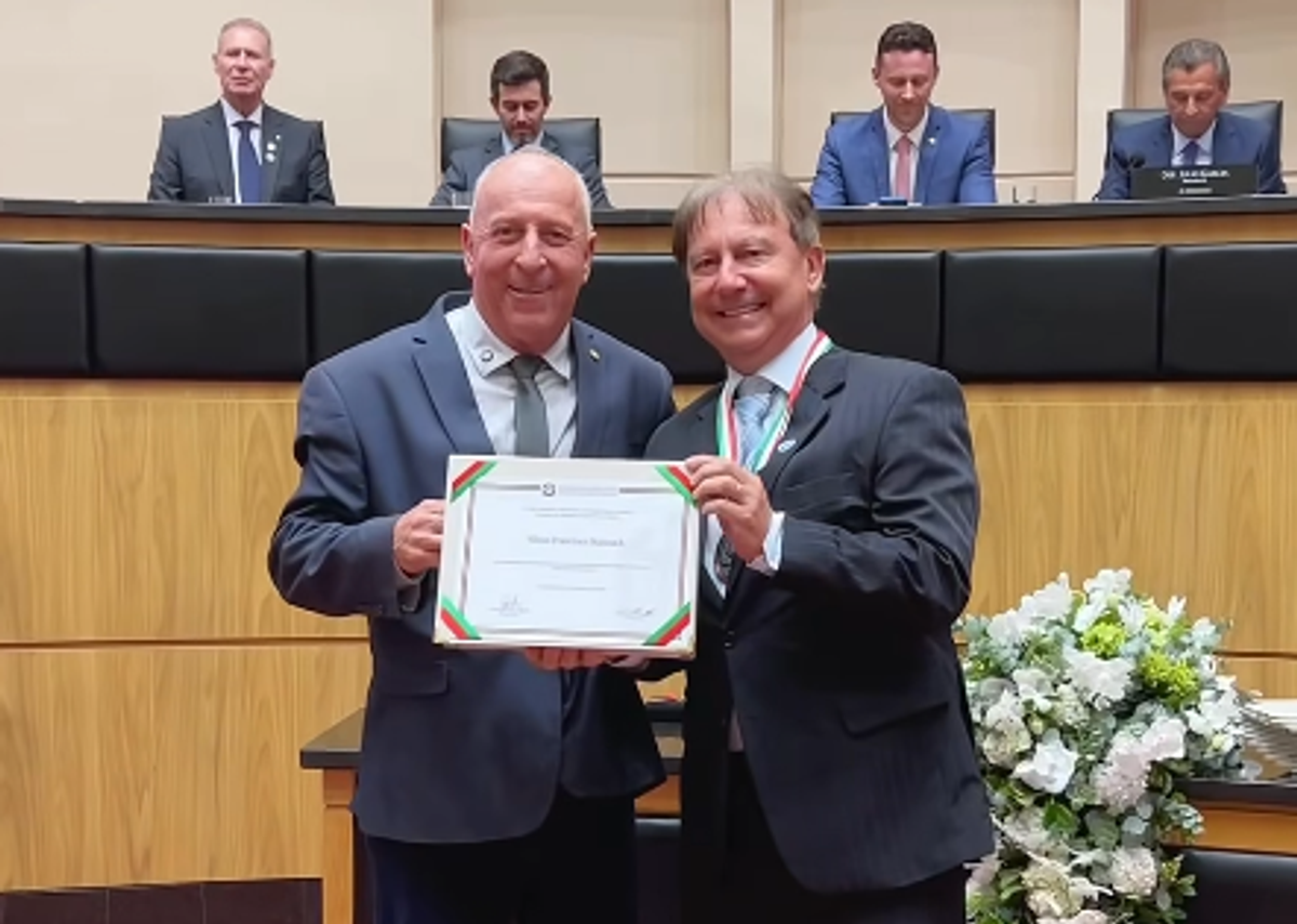 Nilson Stainsack recebe Comenda do Legislativo Catarinense