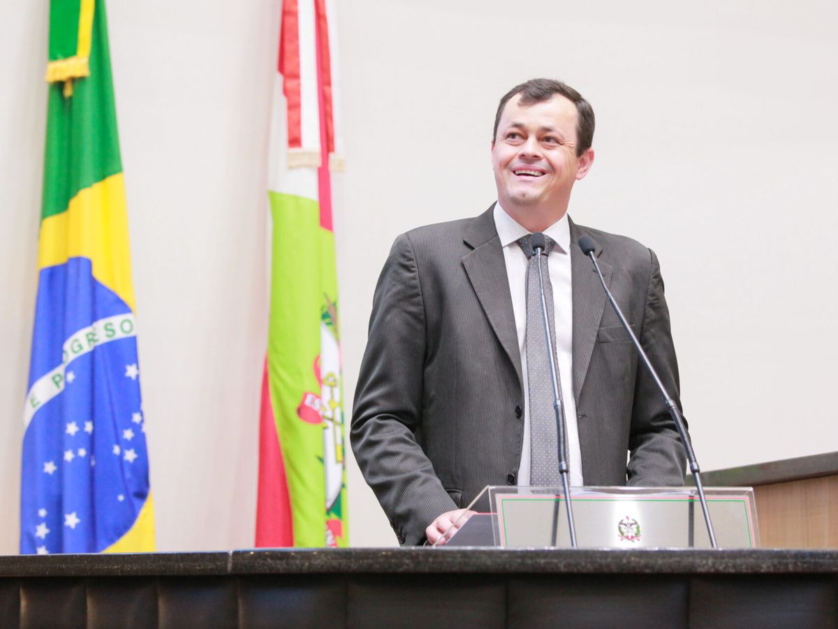 Rodrigo Preis representa a agricultura familiar catarinense em missão internacional na China
