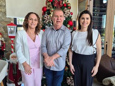 Ex-prefeita de Salete articula candidatura a Deputada Estadual com apoio de Carol De Toni