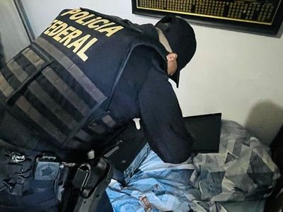 PF cumpre mandados contra abuso sexual infantil online em SC