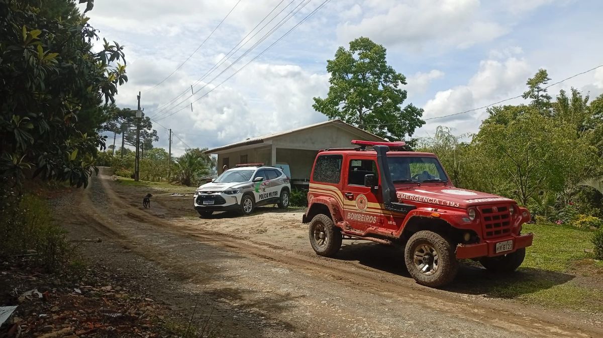 Bombeiros ampliam operação de busca por idoso desaparecido em Papanduva