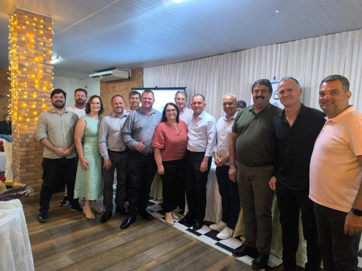 Prefeito de Atalanta assumirá a presidência da AMAVI