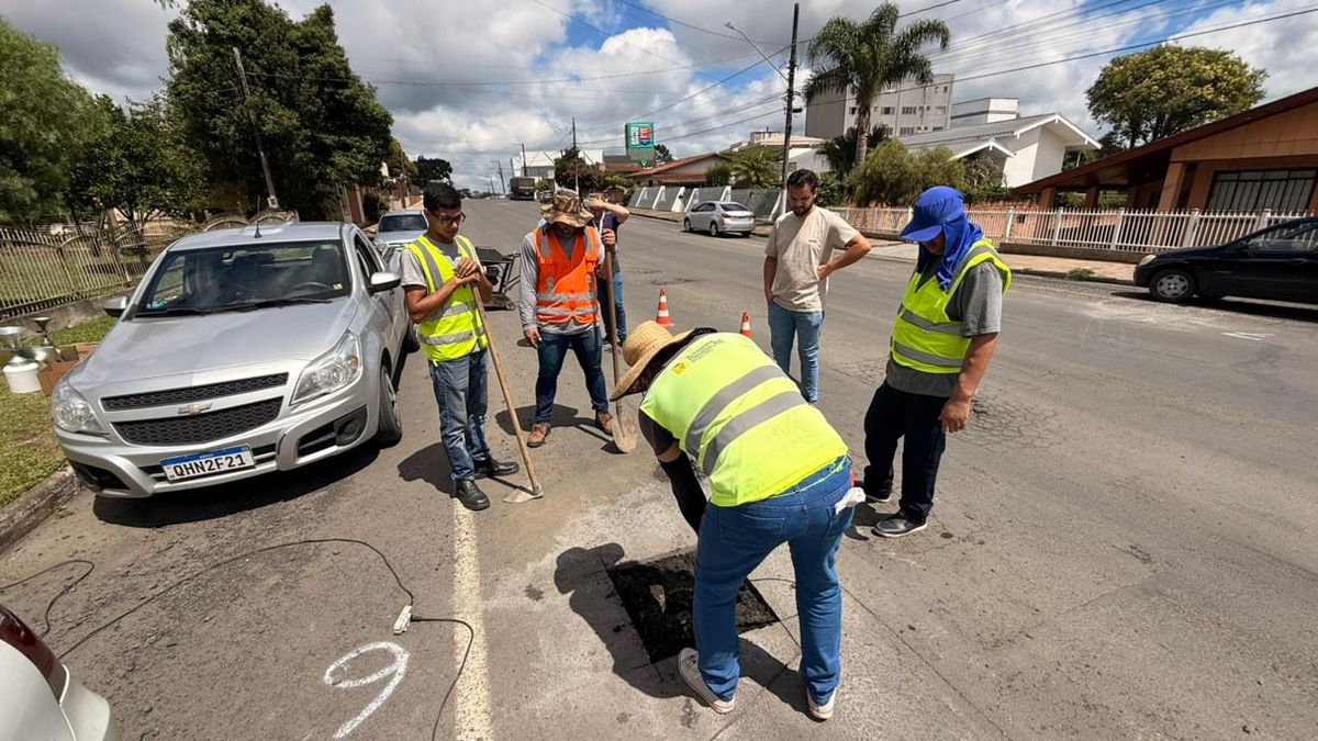 Prefeitura realiza investigação técnica no asfalto de ruas centrais de Papanduva