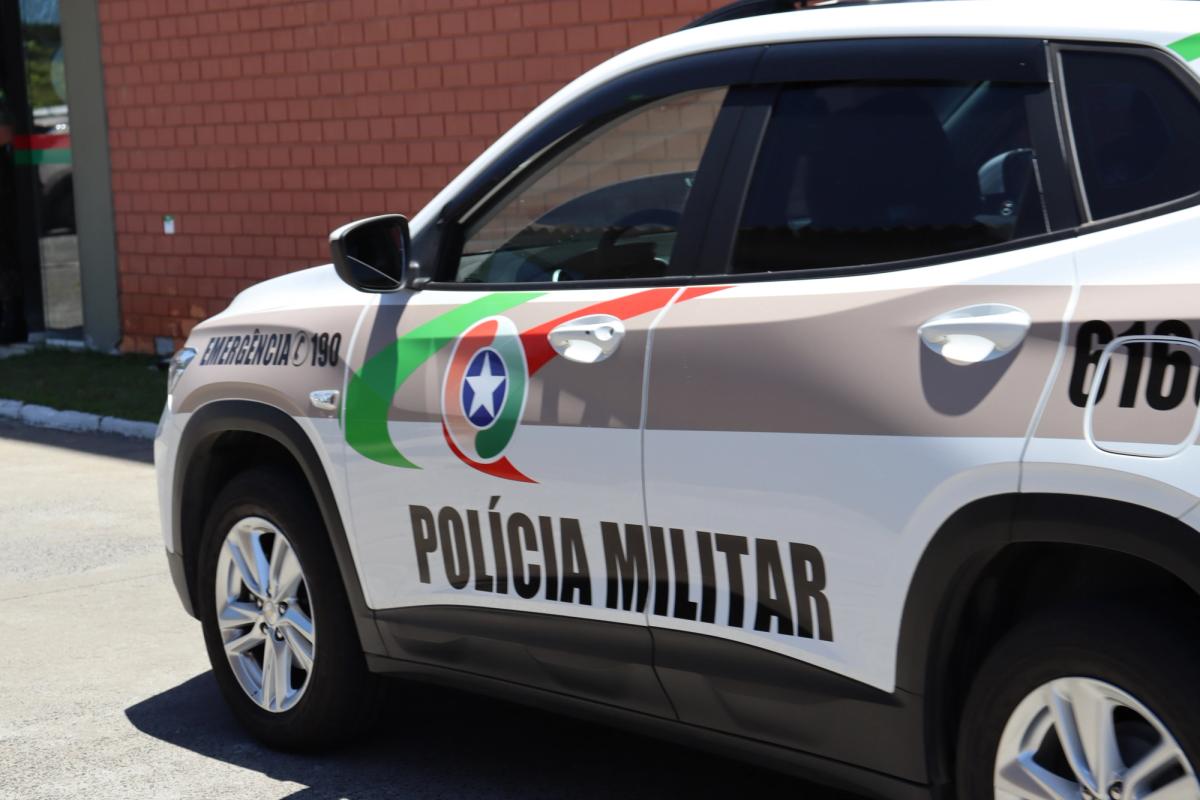 Homem condenado por tentativa de feminicídio e estupro de vulnerável é preso em Witmarsum