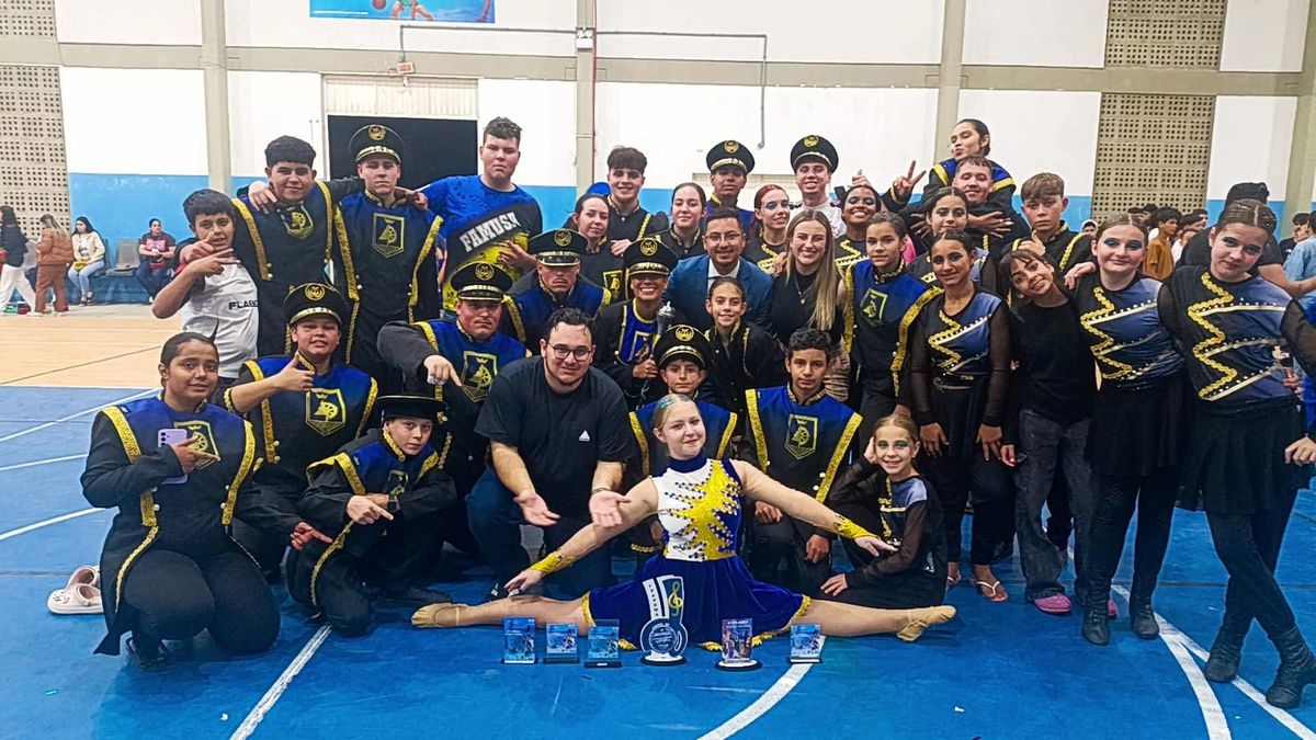 Famusa leva Salete ao pódio na Copa América de Fanfarras