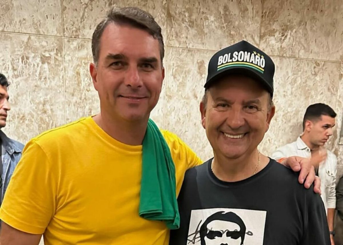 Flávio Bolsonaro estará em Santa Catarina no fim de março