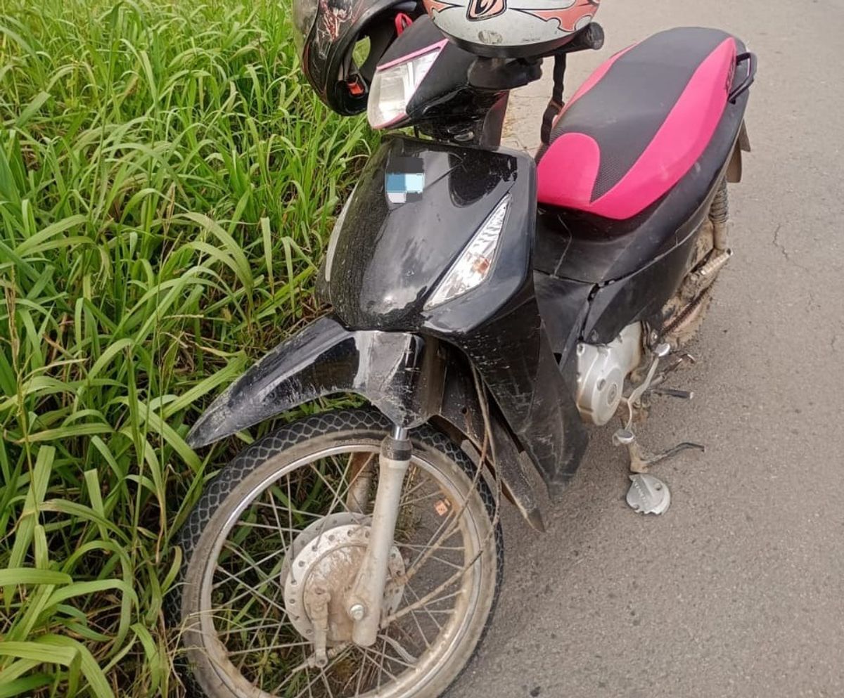 Acidente entre carro e moto deixa duas pessoas feridas na BR-280 em Rio Negrinho