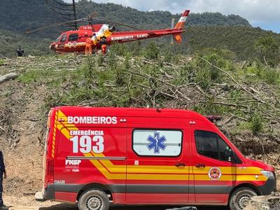 Homem sofre fratura grave após ser atingido por árvore durante corte em Petrolândia