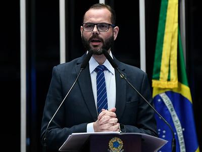 TSE adia julgamento que pode cassar mandato do senador Jorge Seif, para o dia 10/02