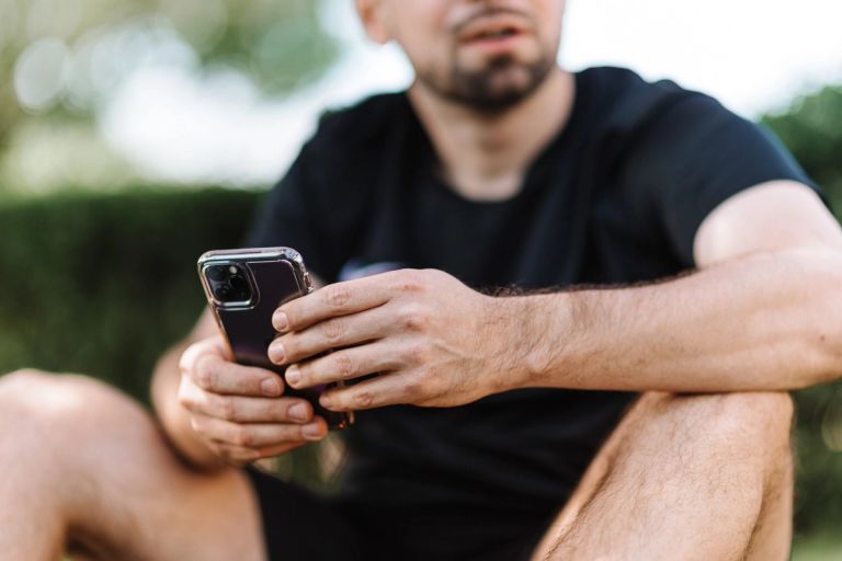 Sent from my iPhone – learn how to upgrade your email signature