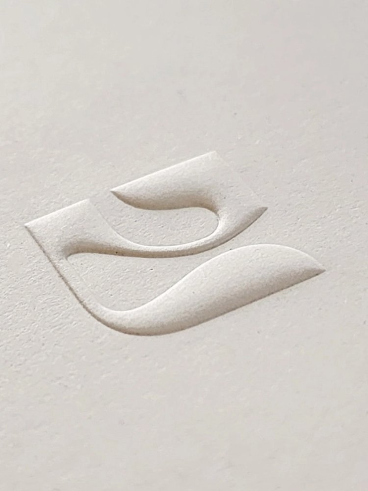 EST+6_AYONDPerfume_Mascort_CaseStudy_016