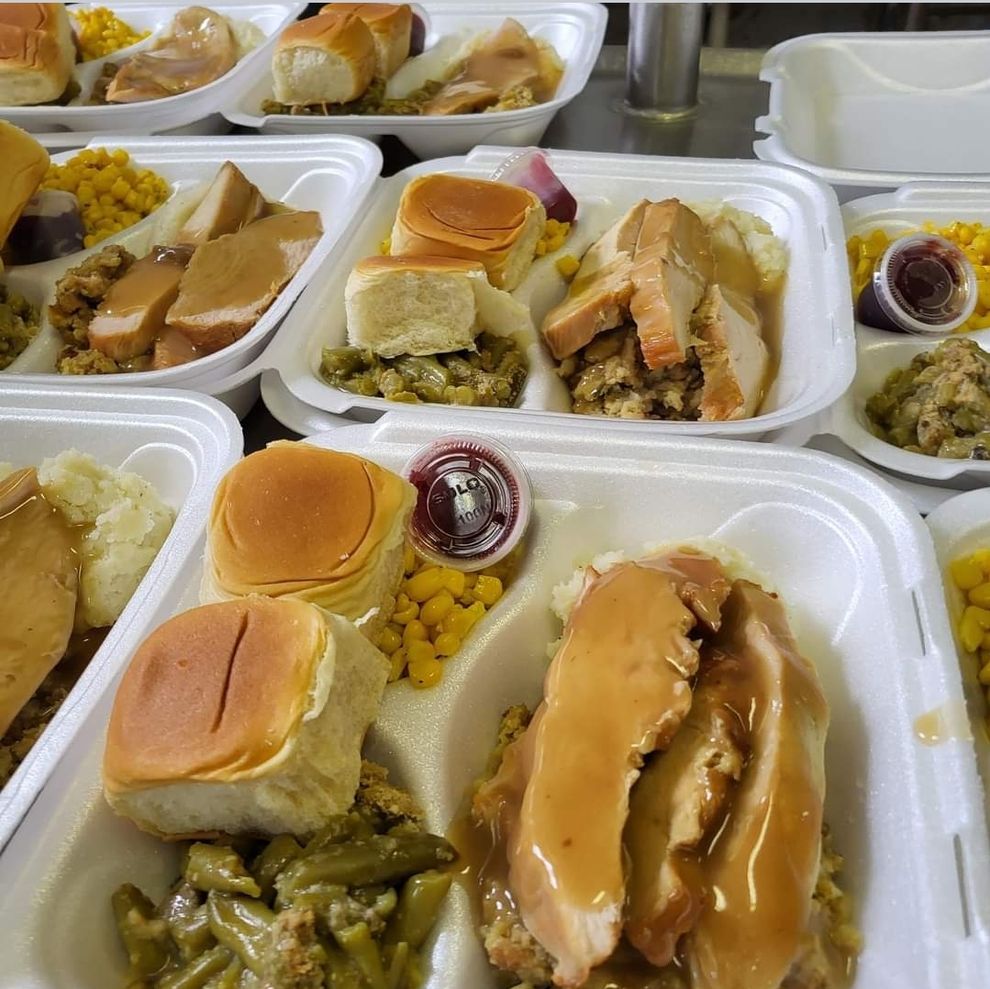 Thanksgiving dinner in boxes