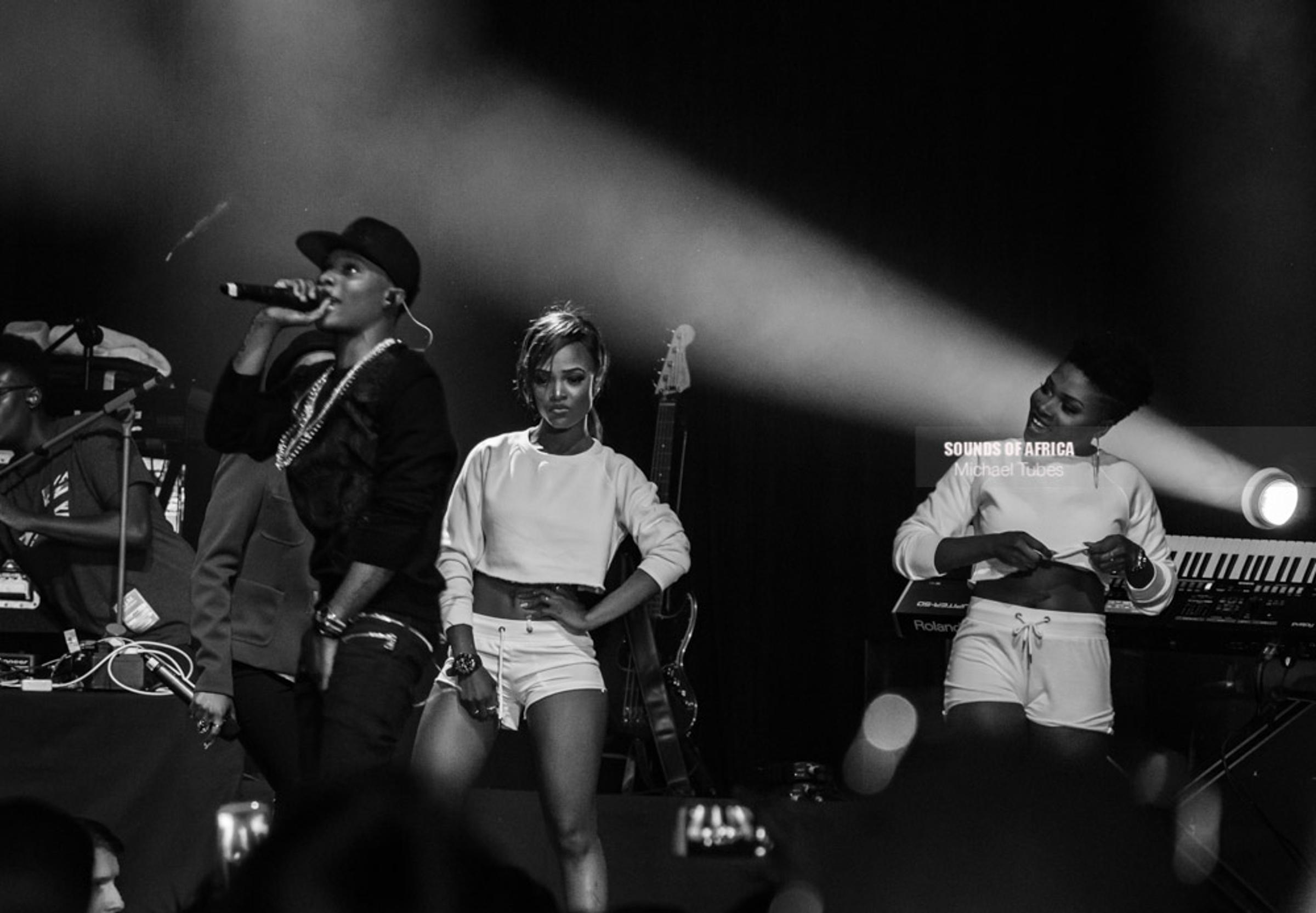 London, United Kingdom. 26th September 2014. D3 Dancers performing on stage with Wizkid & Chidinma at The 02 Indigo. Photographed by Michael Tubes.