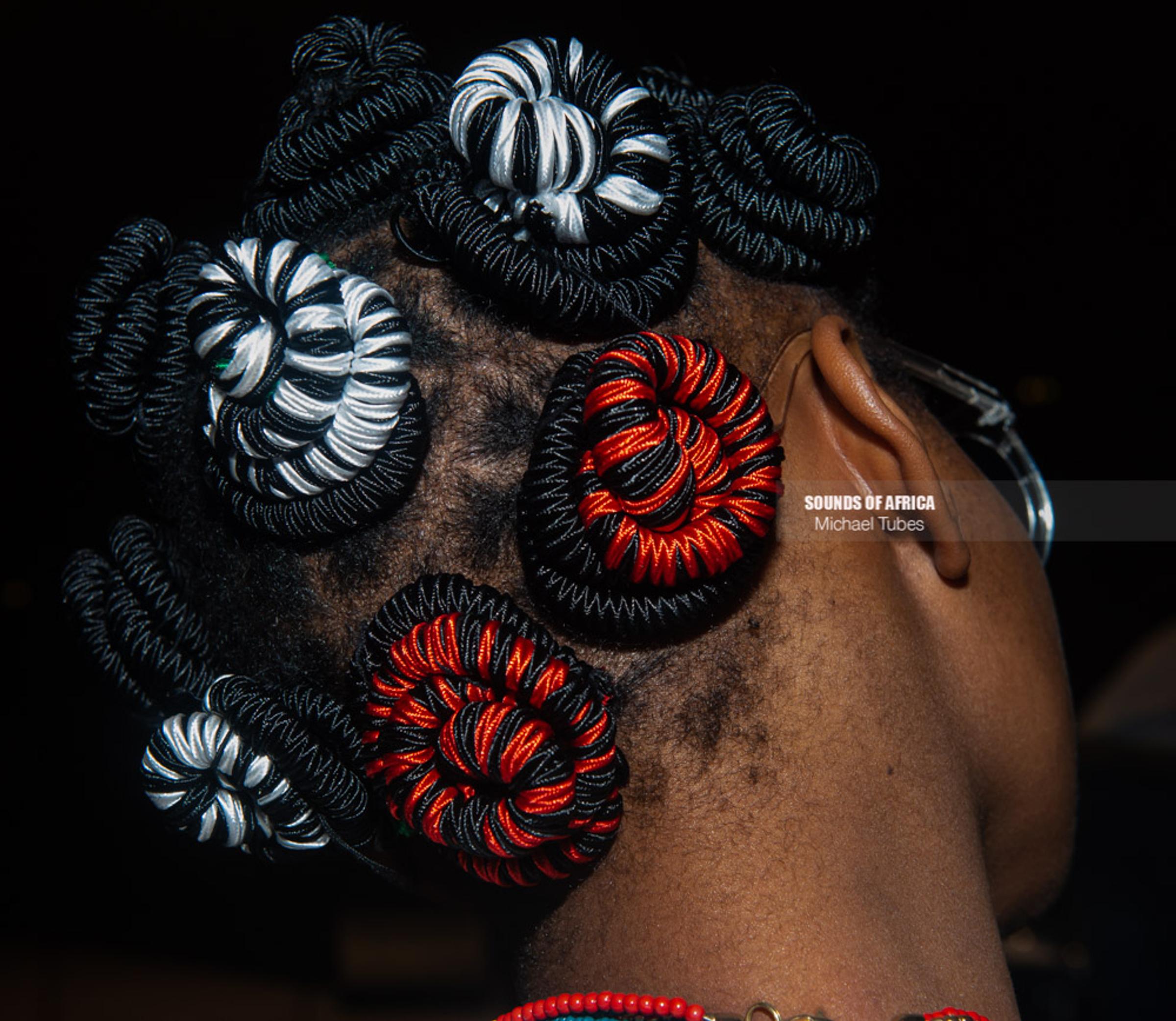 London, UK. 28th August, 2015. Yemi Alade’s hair style during her rehearsal at Dance Afrique concert at Wembley Arena. Photographed Michael Tubes.