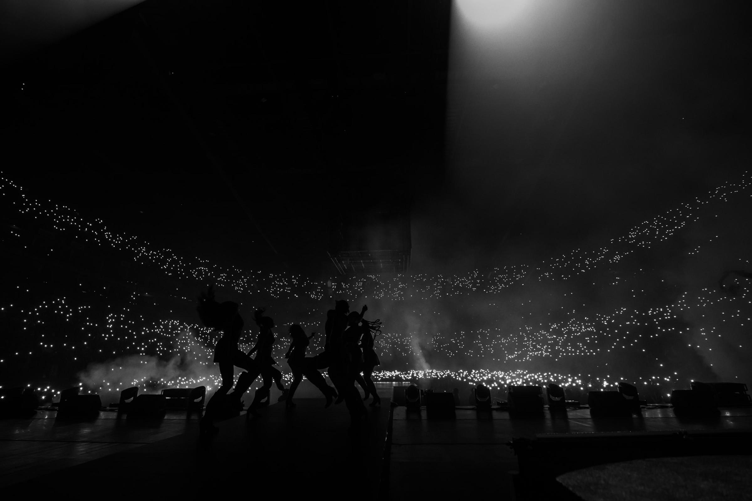 London, UK. 5th March 2022. Davido performs at the O2 Arena Photographed by Michael Tubes