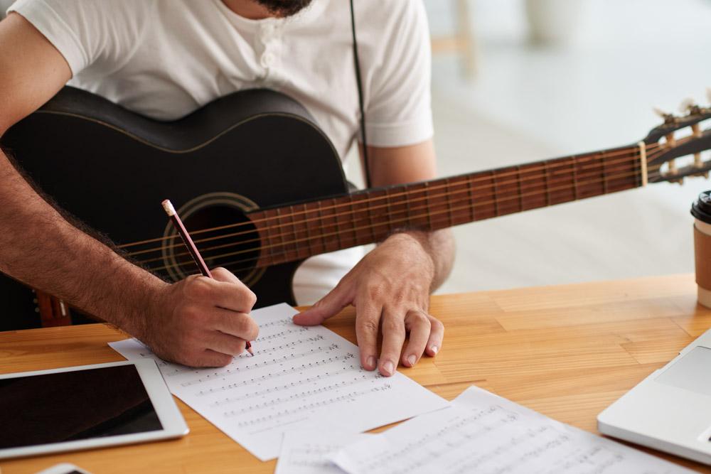 MUSIC MARKETING STRATEGY FOR UPCOMING ARTIST