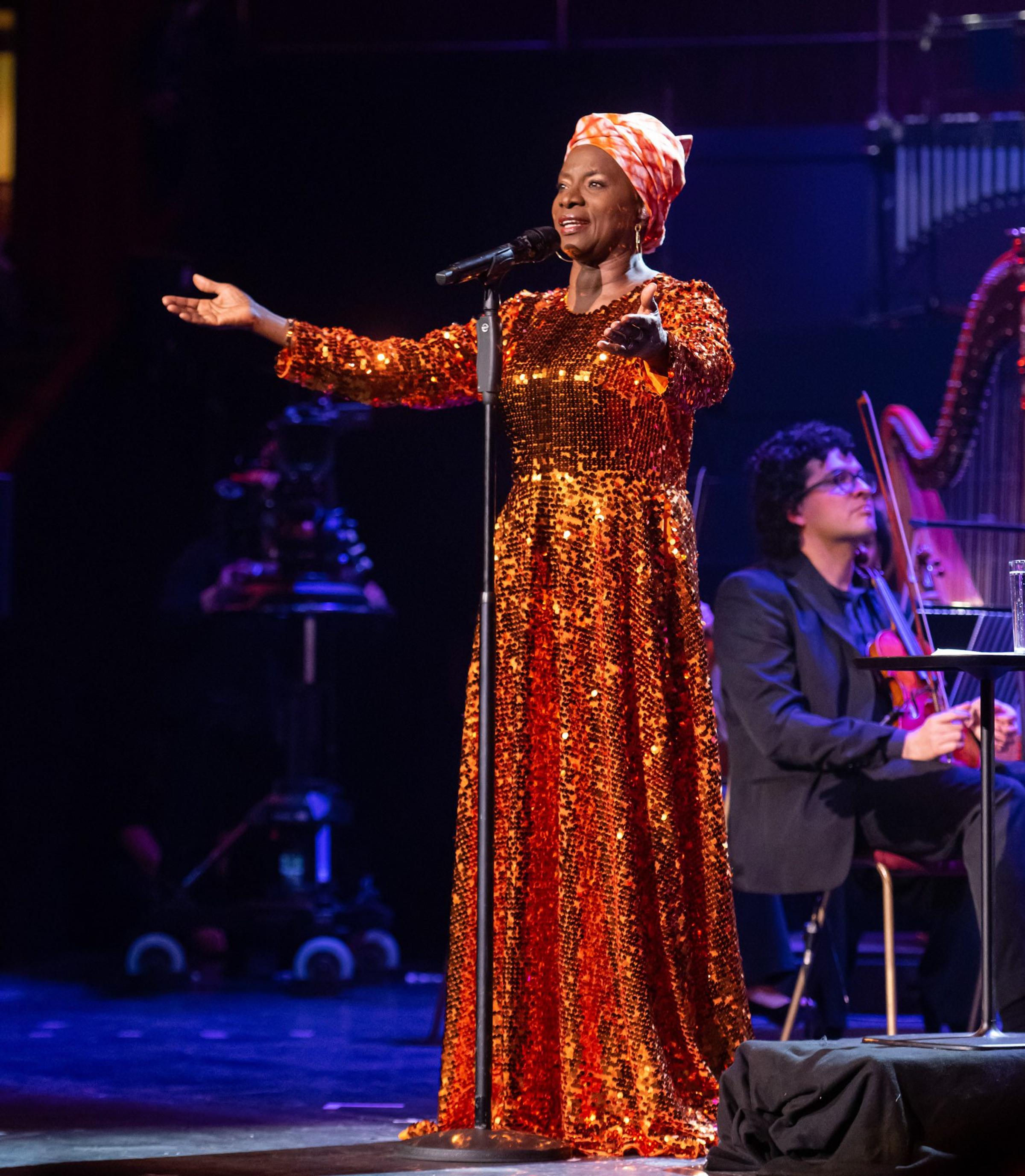 London, UK. 17th November 2023. Angelique Kidjo performing live at Royal Albert Hall, celebrating her 40 years on stage. Photographed by Michael Tubi/ Alamy Live News.