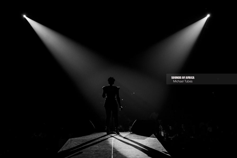 London, UK. 28th August, 2015. Yemi Alade performing live at Dance Afrique at Wembley Arena. Photographed Michael Tubes.