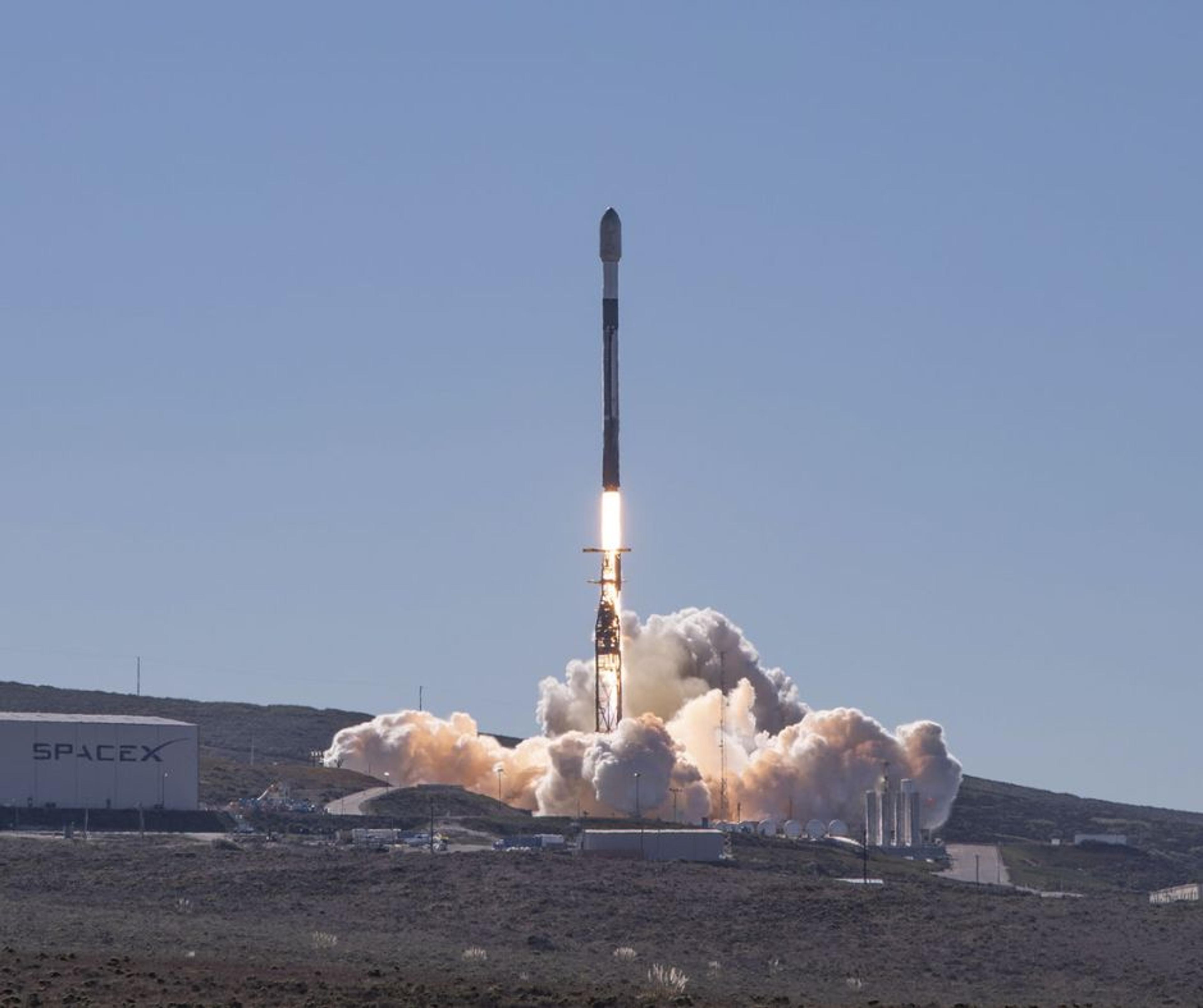 LEO Express-1 Launch (SpaceX Transporter-9)