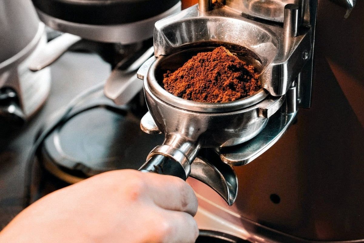 Mahlkonig X54 vs Baratza Encore ESP: Which to Buy? (2026) | Pro