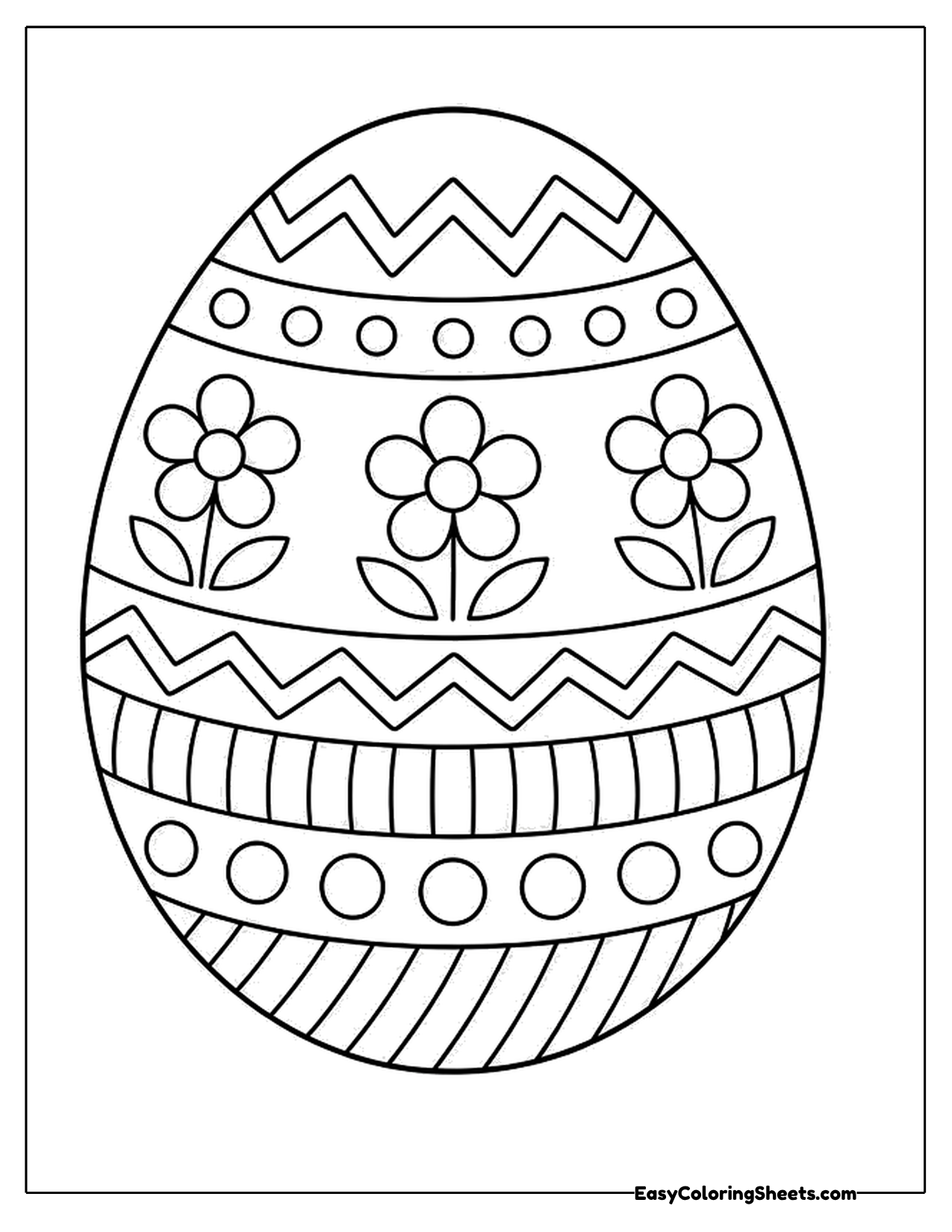 Decorated Easter egg with flowers