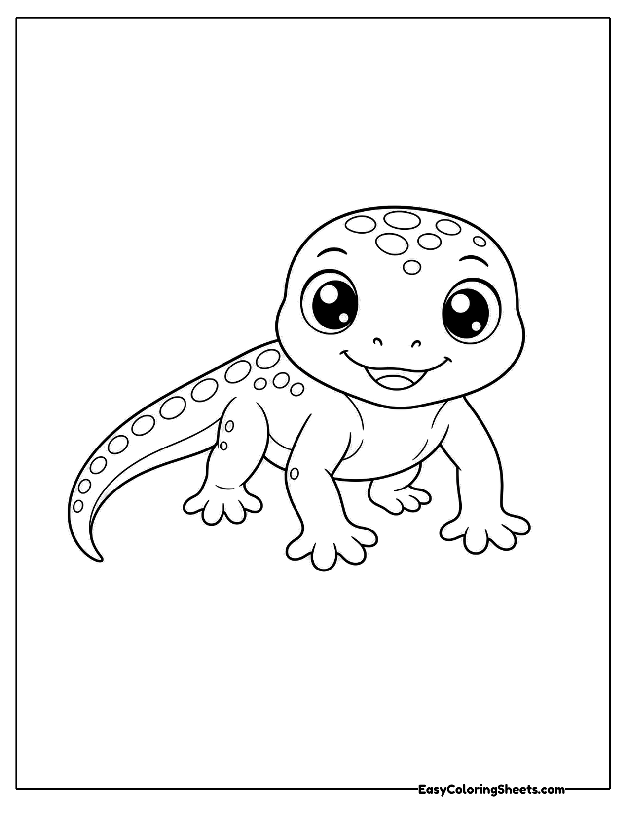 Lizard walking straight toward you