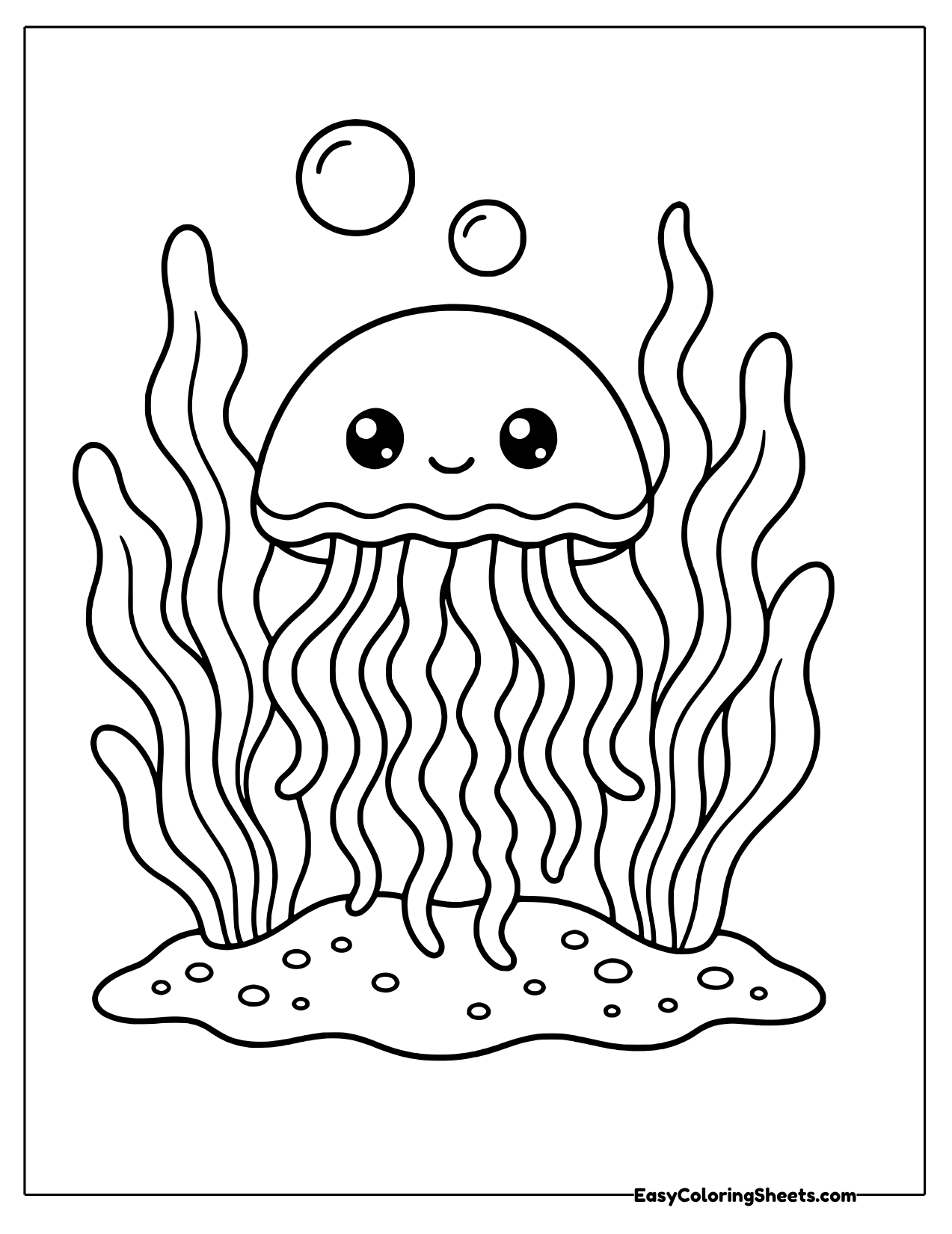 Jellyfish between tall kelp fronds