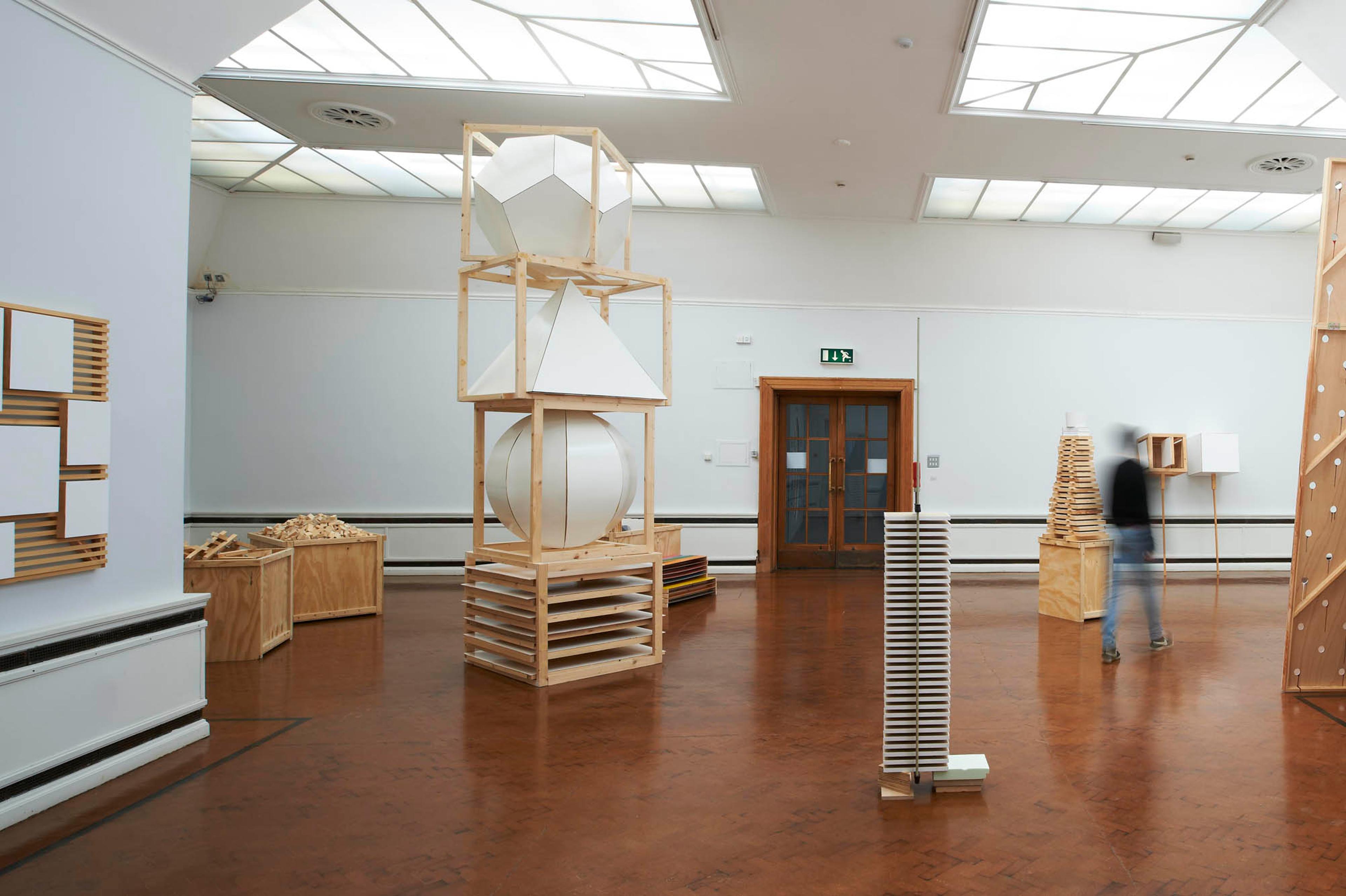 (2014) Alon Levin, End to the Grand Gesture, 2011 - 2014, sculptural installation.